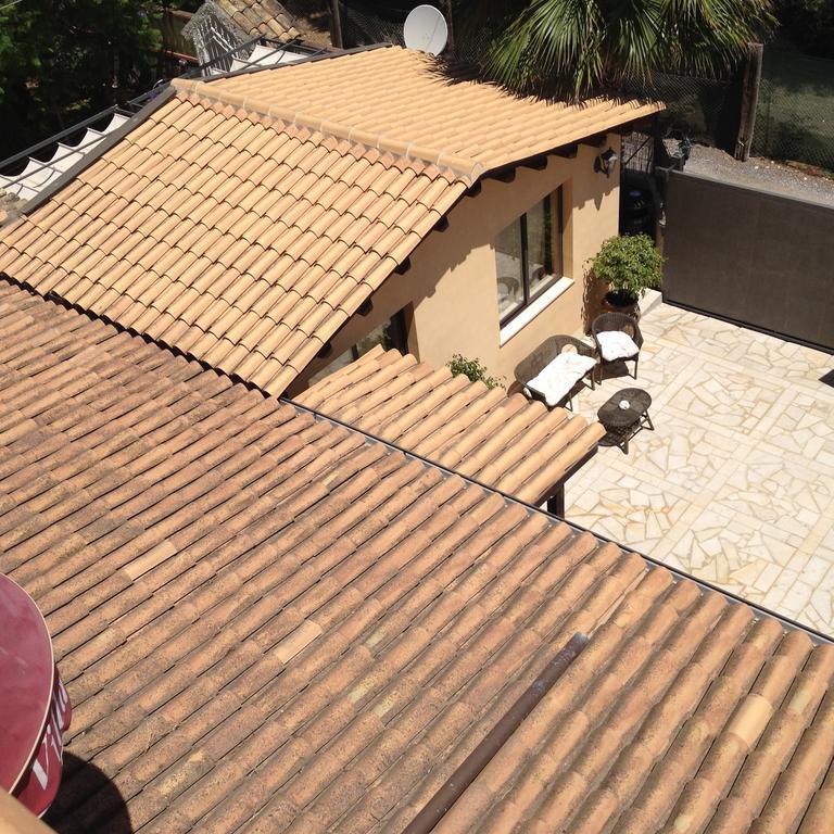 אבולה B&B Villa Eben Ezer מראה חיצוני תמונה
