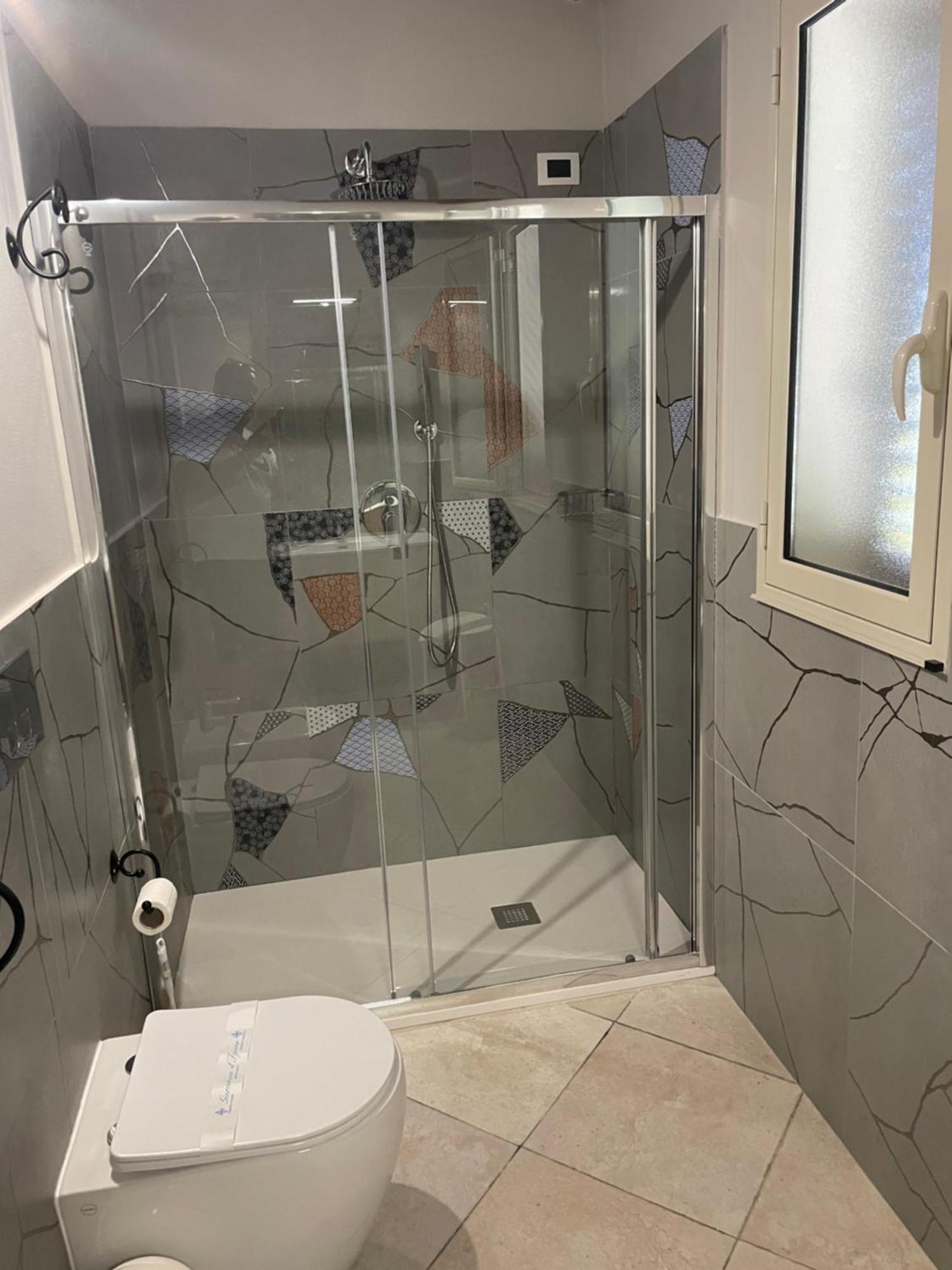 אבולה B&B Villa Eben Ezer מראה חיצוני תמונה