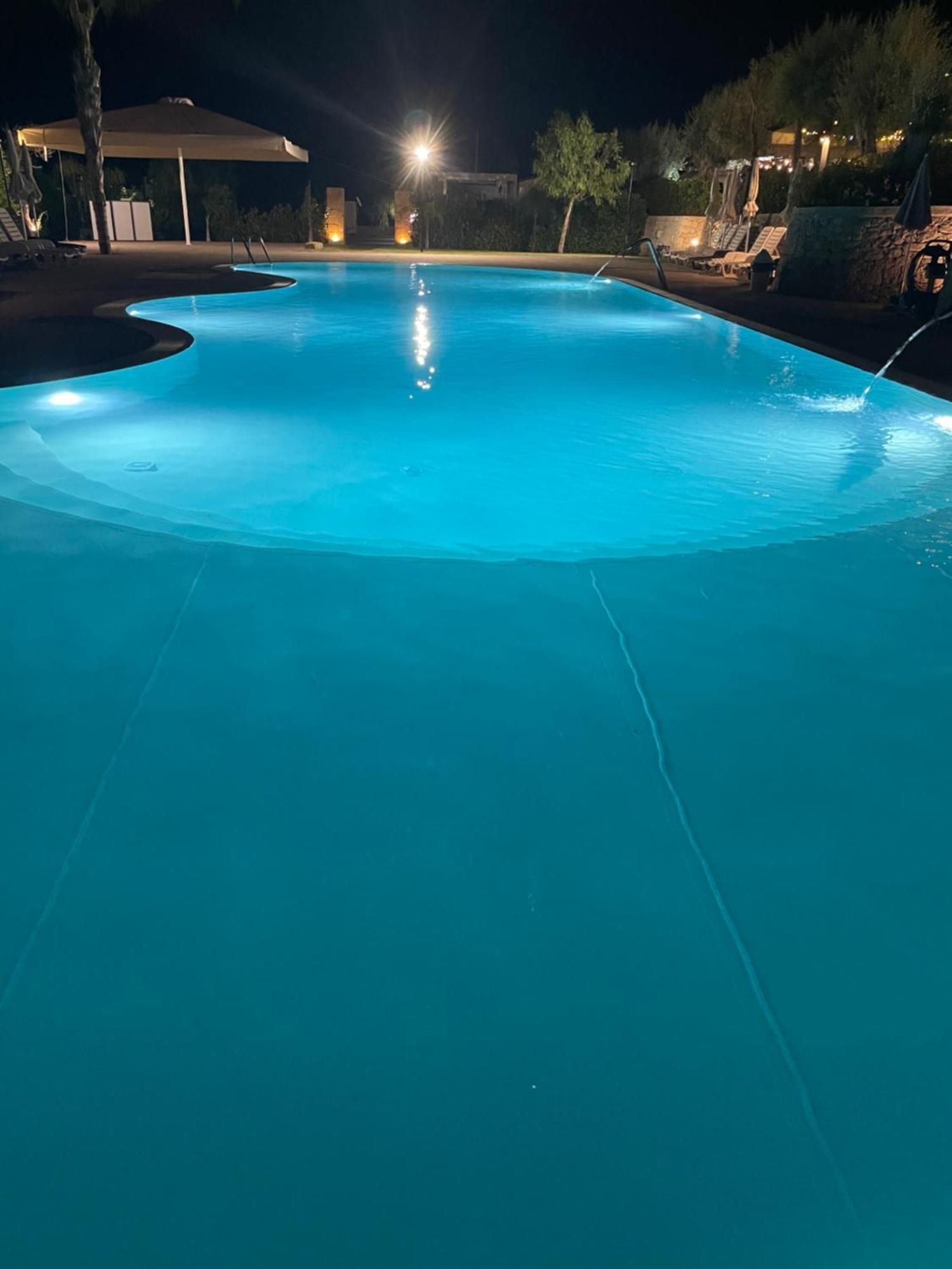 אבולה B&B Villa Eben Ezer מראה חיצוני תמונה