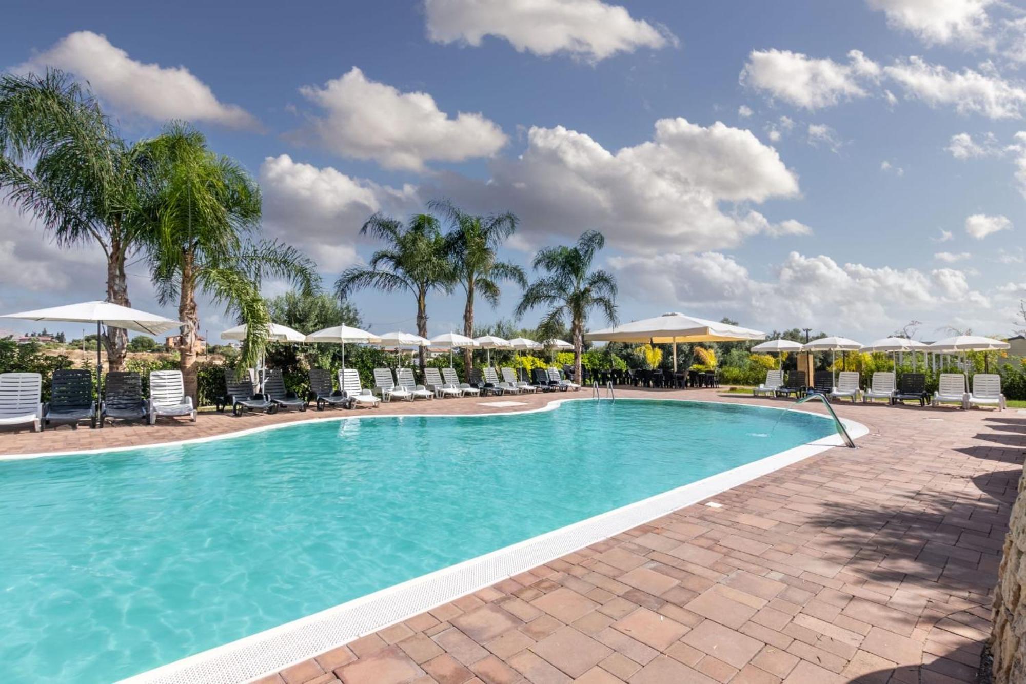 אבולה B&B Villa Eben Ezer מראה חיצוני תמונה