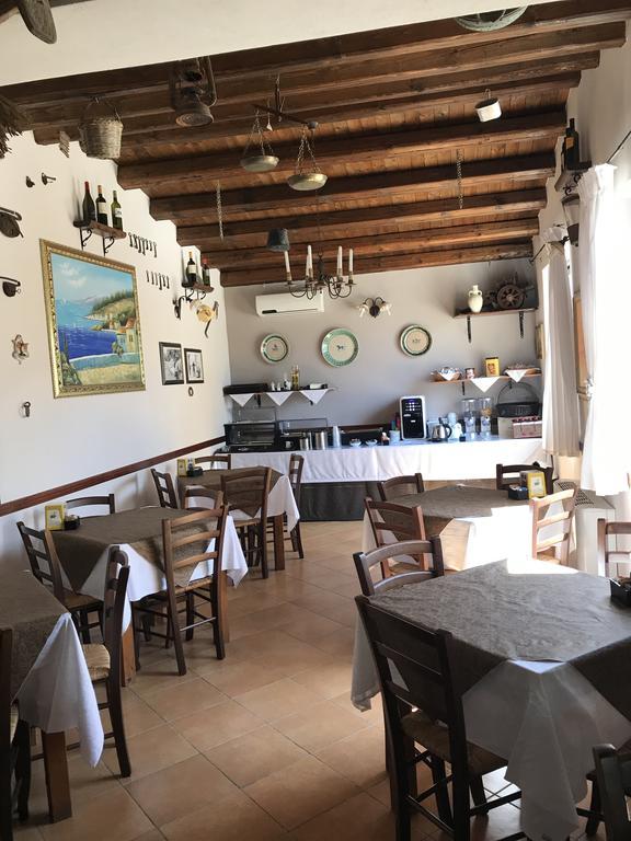 אבולה B&B Villa Eben Ezer מראה חיצוני תמונה