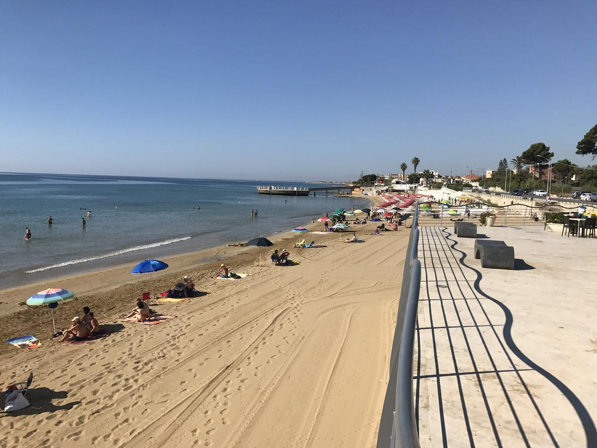 אבולה B&B Villa Eben Ezer מראה חיצוני תמונה